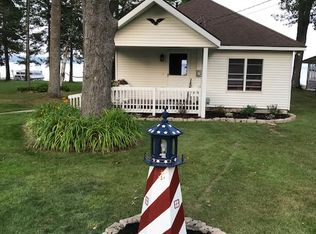 1844 Winifred St, Cheboygan, MI 49721