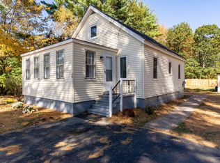 29 Thomas Point Rd, Brunswick, ME 04011