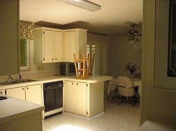 4th image of 16612 Travira Dr