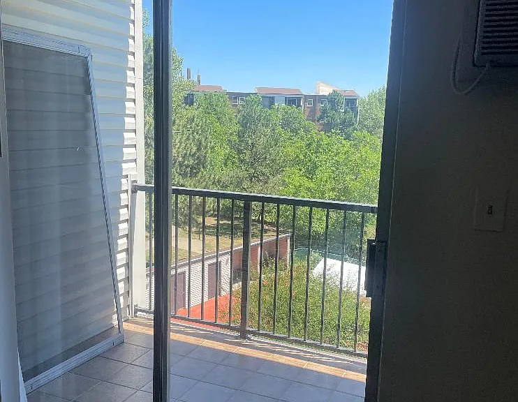 1250 Golden Cir #403 — Photo 2