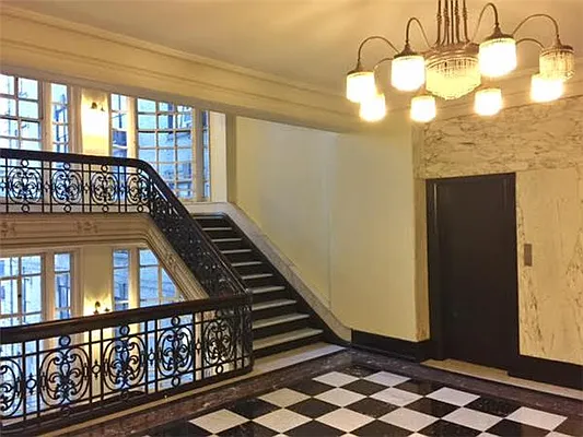 Rented by Century 21 Metropolitan | media 14