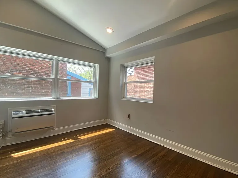 1616 Spruce St #3RR — Photo 7