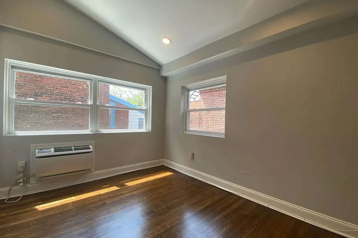 Building Photo - 1616 Spruce St #3RR