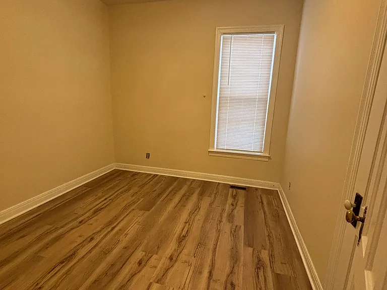 826 Park St #1R — Photo 6