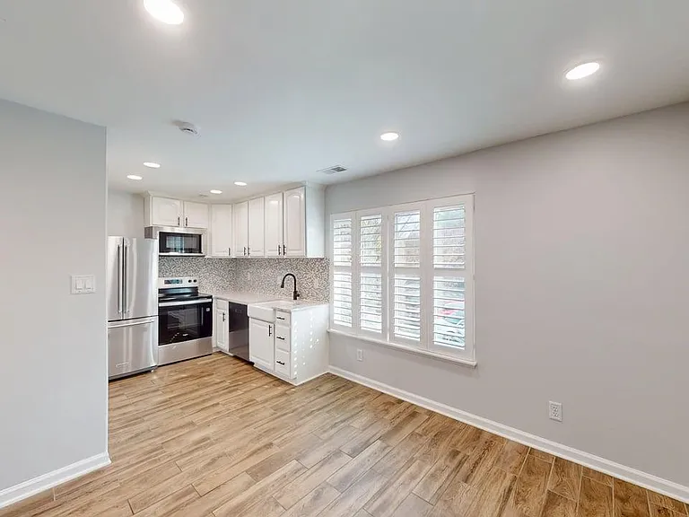 1689 Westwind Way #182 — Photo 13