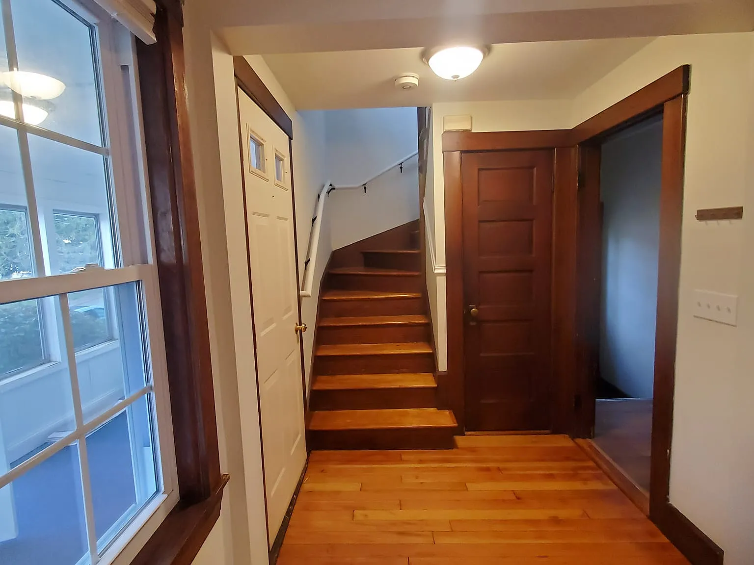 3 bed, $2,200 — Photo 4