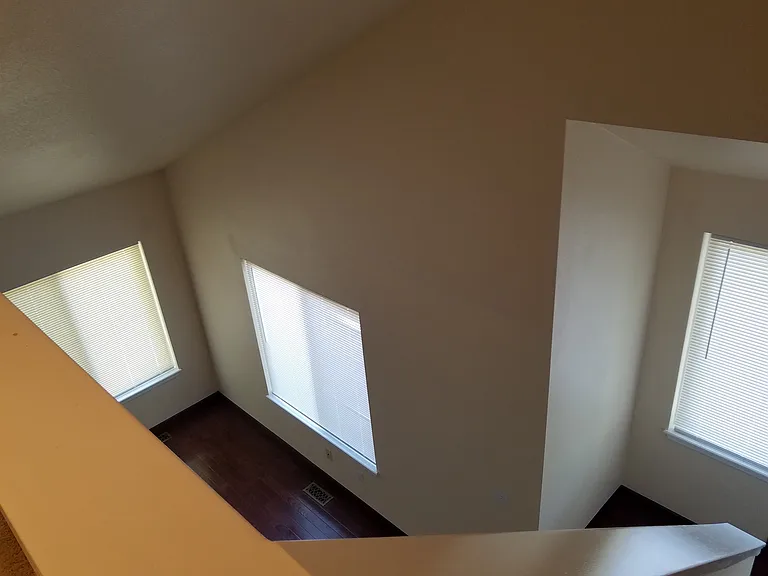 500 Lashley St #16 — Photo 11
