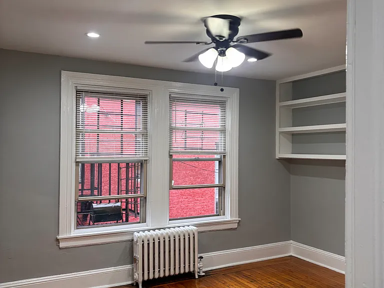 22 E Eager St #3R — Photo 24