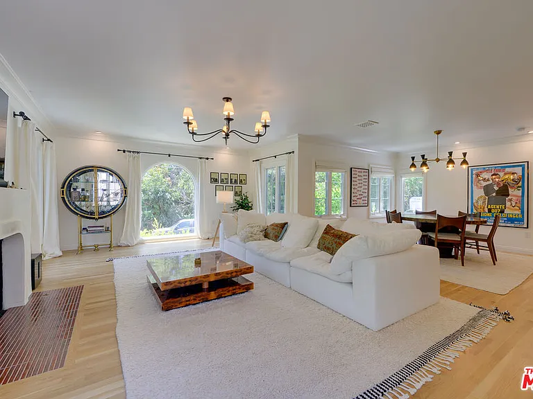 1007 Carol Dr — Photo 5