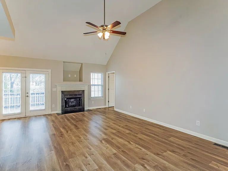 511 Parrish Way — Photo 5