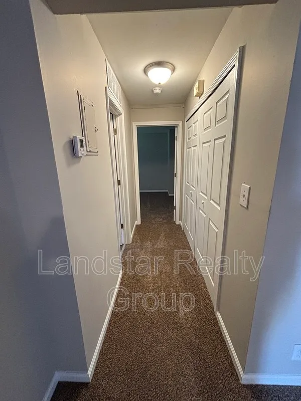 1 bed, 1.0 bath, $825 — Photo 4