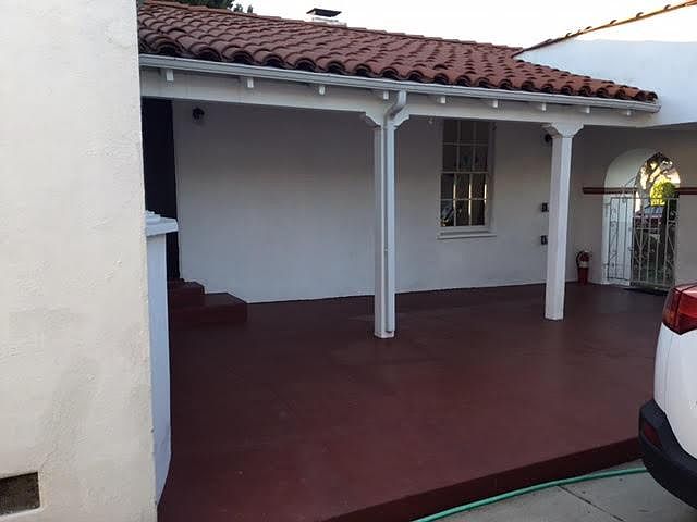 1st image of 3522 W 78th Pl