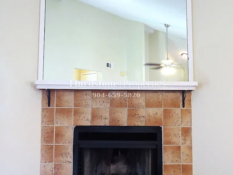 1324 Jefferson Ave #D — Photo 9