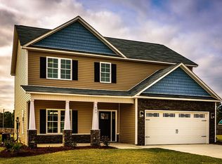 405 Inverness Dr, Hubert, NC 28539