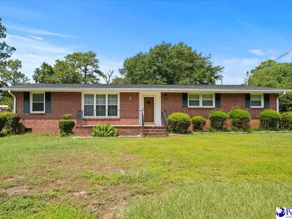 1030 W Lake Dr, Hartsville, SC 29550