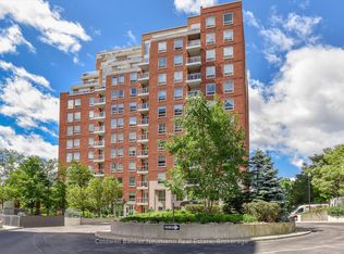 40 Old Mill Rd #804, Oakville, ON L6J 7W2