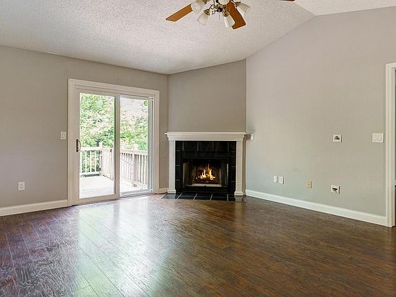 3rd image of 5001 Radstock Ct