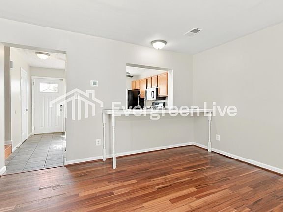 4th image of 3922 Cutty Sark Rd