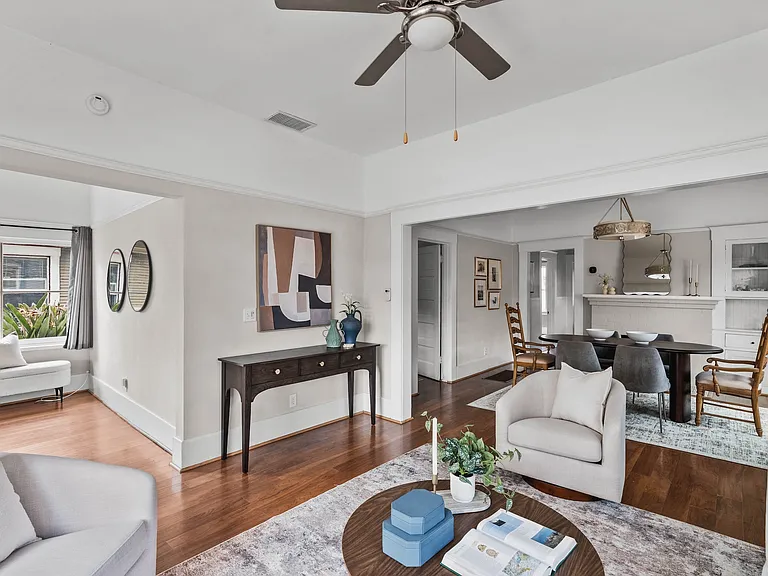 1736 Kearney Ave — Photo 5