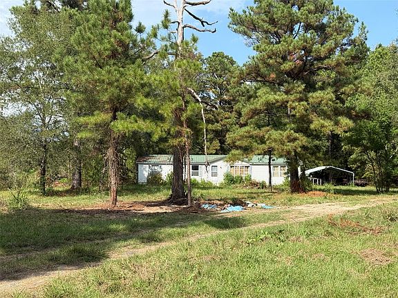 3rd image of 3050 Barron Rd