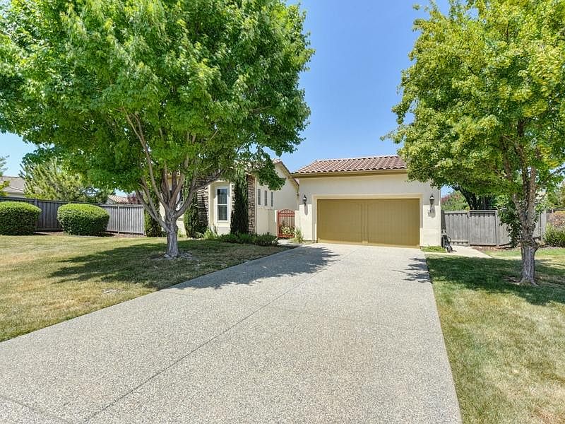 1st image of 1820 Bankfoot Ct