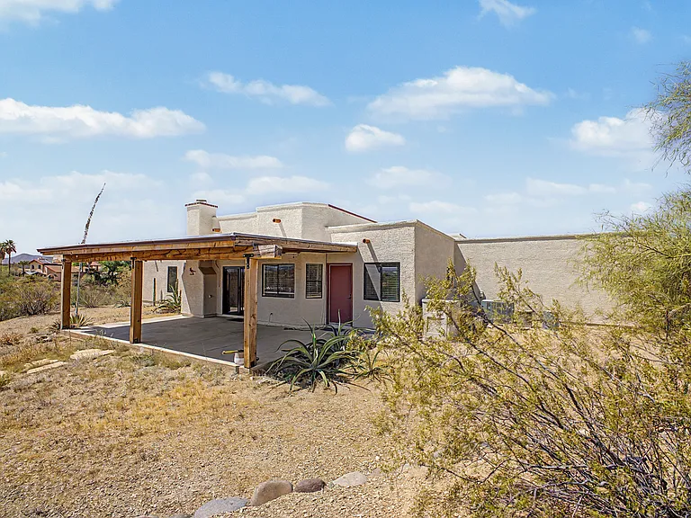 4650 N Paseo De Los Cerritos — Photo 33