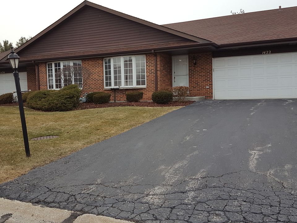 1st image of 1422 Woodhollow Ln