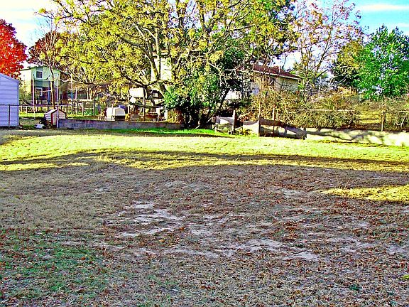 5th image of 2735 Glenn Hills Dr