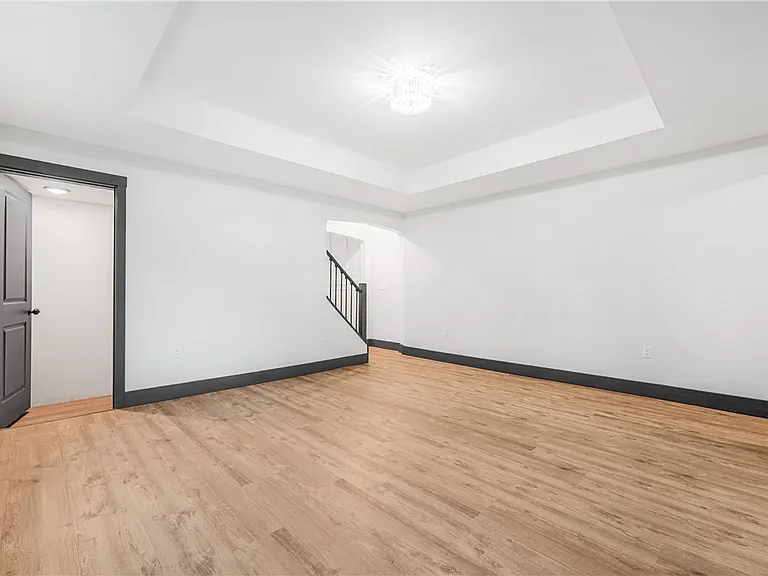 4706 Lorigan St — Photo 14