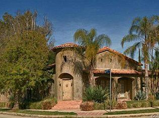 15469 Varden St, Sherman Oaks, CA 91403