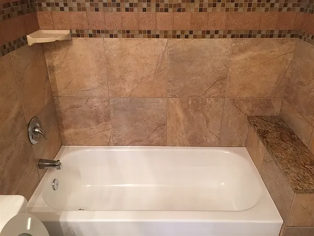3305 Secret Isle Ln — Photo 8
