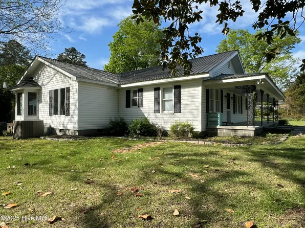 5971 Us Highway 13 S, Mount Olive, NC 28365