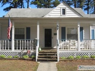 57 Loxley Rd, Portsmouth, VA 23702