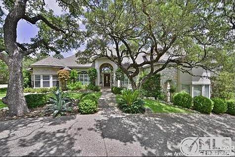 1st image of 939 Great Tree Dr