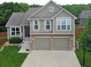 16631 Ruby Ct, Basehor, KS 66007