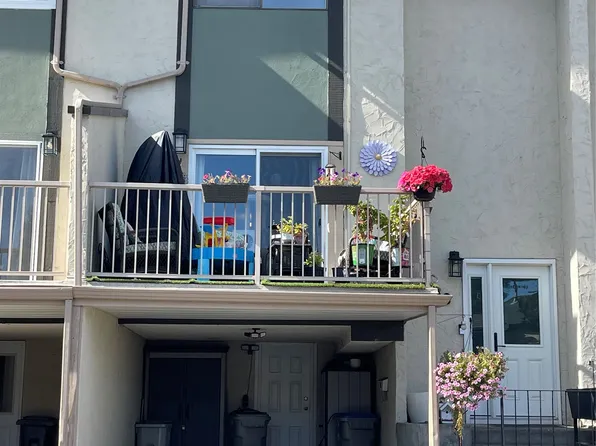 1469 Springhill Dr #38, Kamloops, BC V2E 1H5
