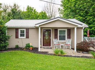 3761 Mammoth Cave Rd, Cave City, KY 42127