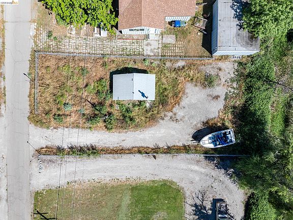 4th image of 2400 Dutch Slough Rd