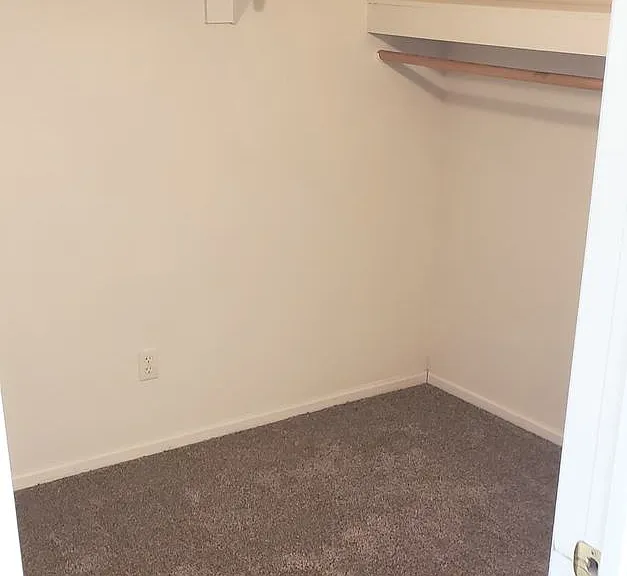 616s41 — Photo 11