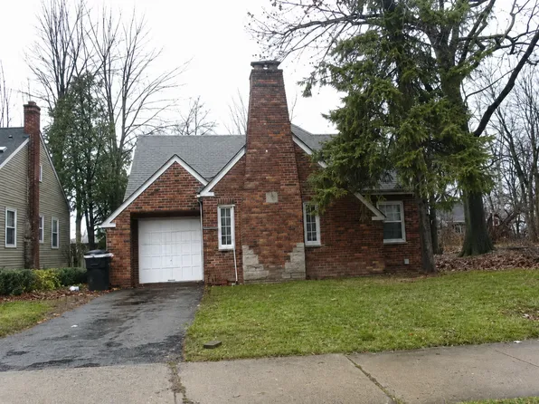 5755 Woodhall St, Detroit, MI 48224