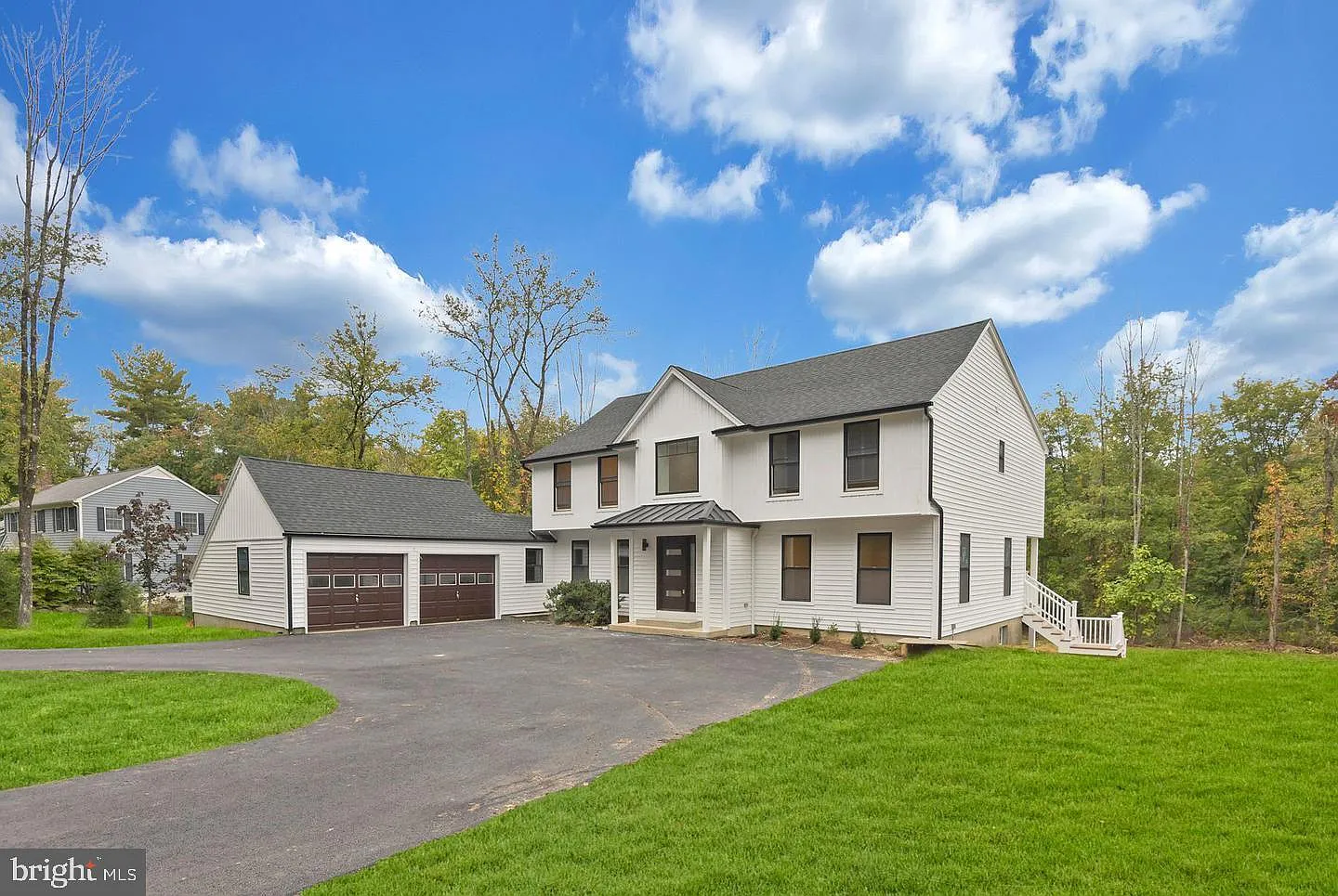 61 Heather Ln photo 1