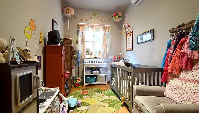 Rented by Rennit Inc. | media 11