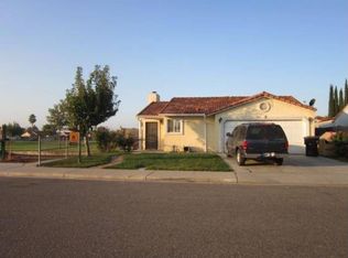 9845 N Baltic Way, Delhi, CA