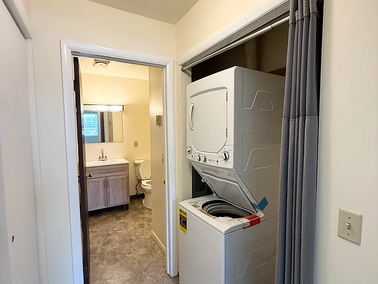 717 N Saint Elmo St #1 — Photo 11