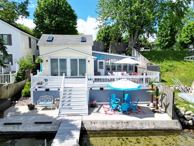 24187 N Shore Dr, Edwardsburg, MI, 49112