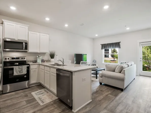 1518 Farragut Way, Pensacola, FL 32534