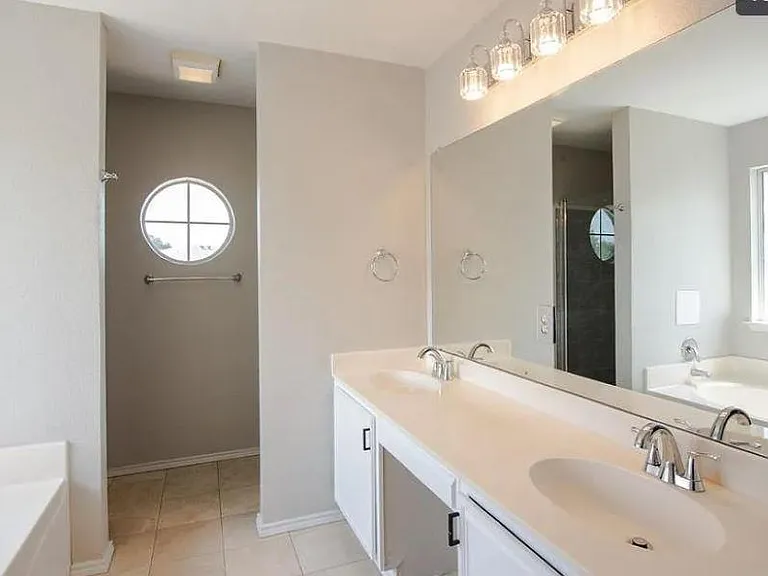 6926 Crystal Ln — Photo 5