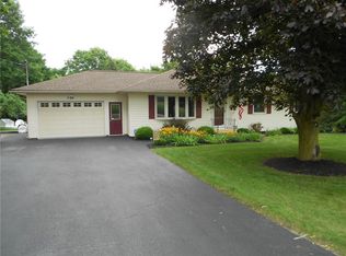 524 Silver Hill Rd, Newark, NY 14513