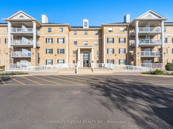 7428 Markham Rd #203, Markham, ON L3S 4V6