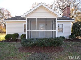 709 W Stallings St, Clayton, NC 27520